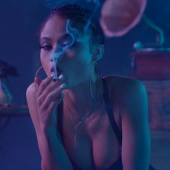 Sexy India Westbrooks Promotes Marijuana Shop 10 Pics Gif