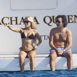 Sylvie Meis and Her Husband Niclas Castello Soak Up the Sun on a Yacht in Saint Tropez 10 Phot