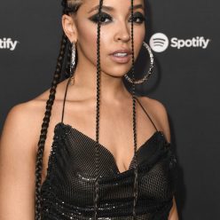 Tinashe Flaunts Her Tits at the Spotify Best New Artist Party 44 Photos