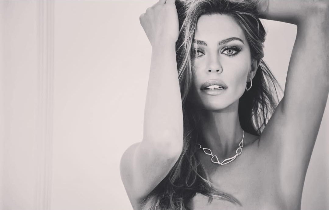 Abbey Clancy Nude & Sexy Collection - Part 1 (150 Photos + Video) [Updated]