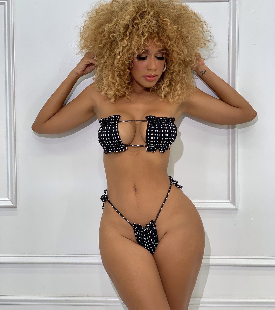 Aisha Thalia Sexy (98 Photos)