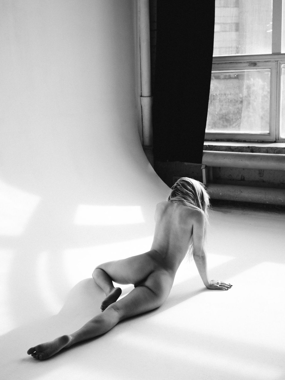 Alexandra Smelova Nude (10 Photos + GIF)