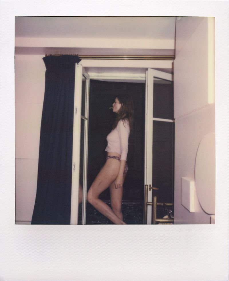 Alicia Davis Nude & Sexy (46 Photos)