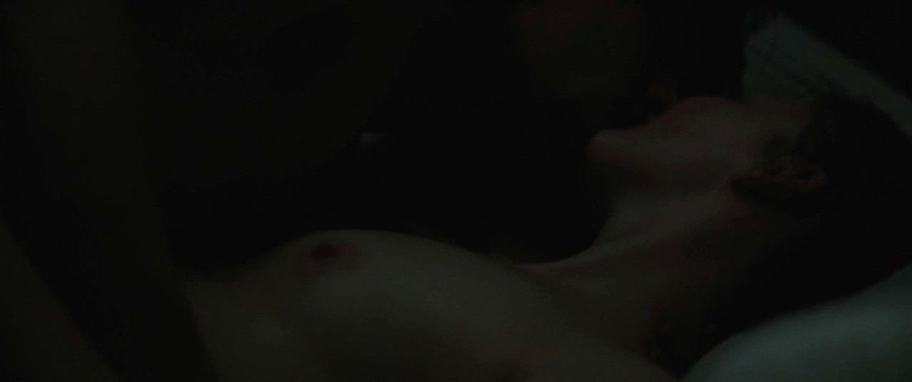 Cara Delevingne, Holliday Grainger, Alicia Vikander Nude - Tulip Fever (2017) HD 720p
