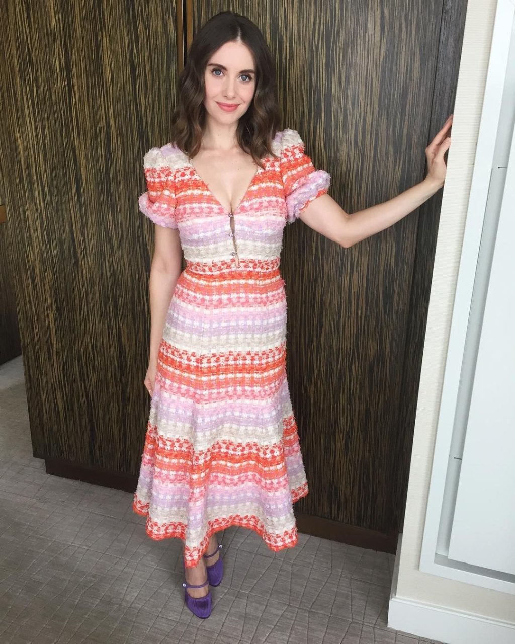 Alison Brie Sexy (18 Photos)