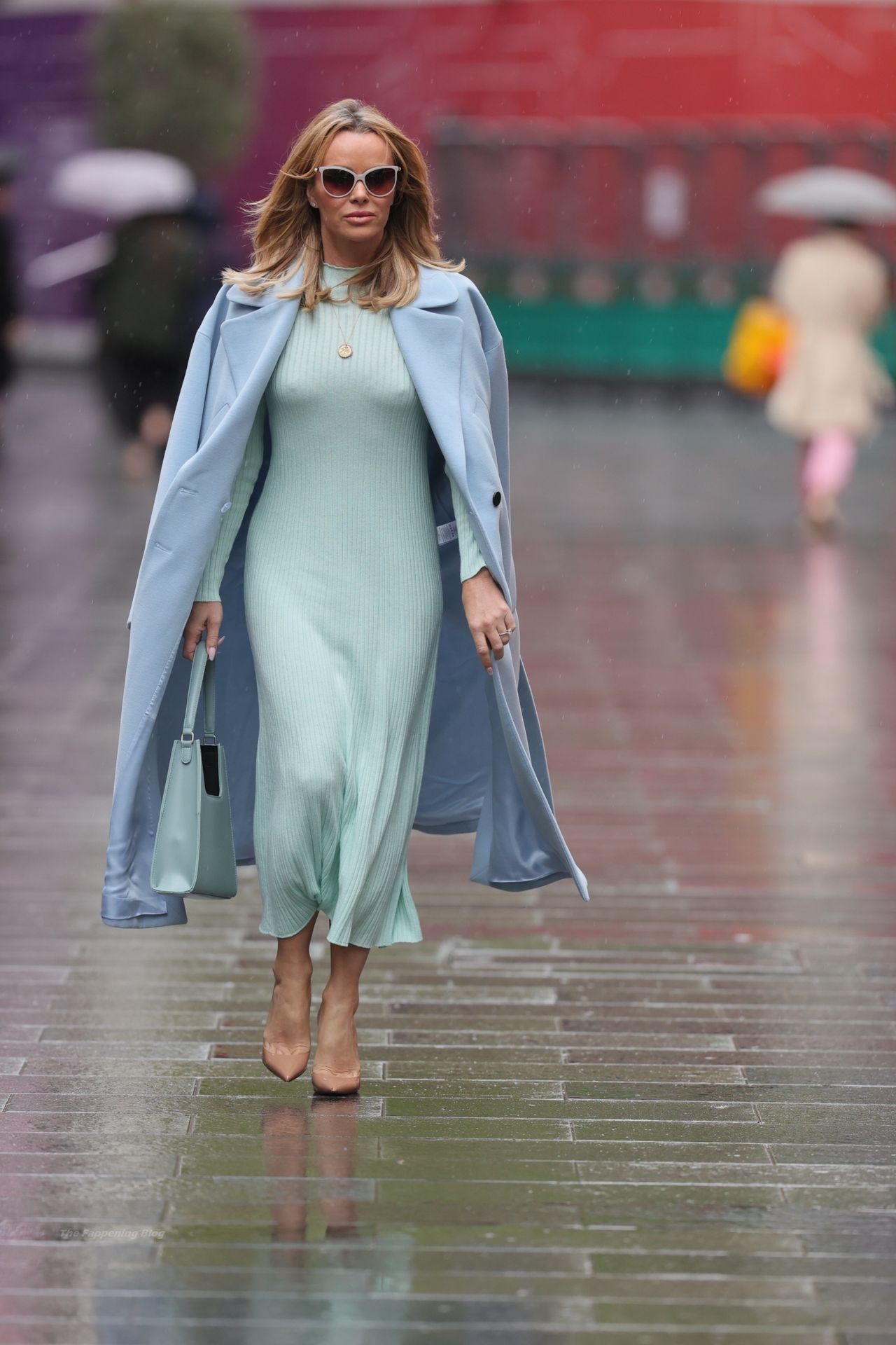 Amanda Holden Makes a Revealing Appearance Looks Sensational in London (74 Photos)