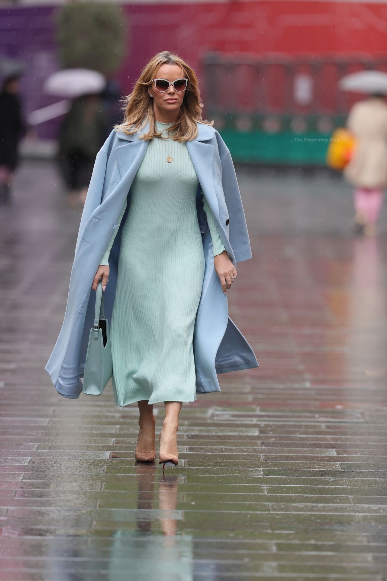 Amanda Holden Makes a Revealing Appearance Looks Sensational in London (74 Photos)