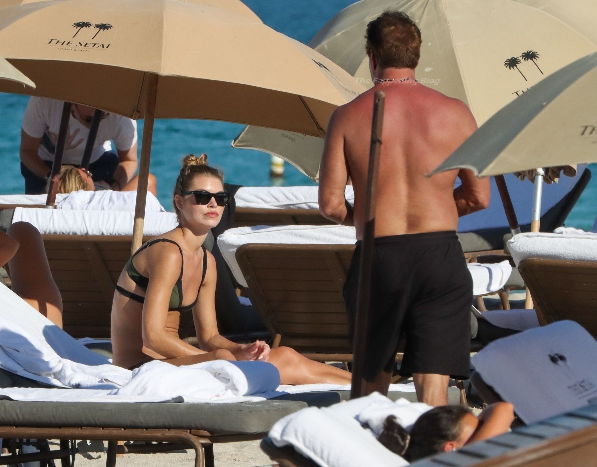 Anastasia Grik Sunbathes in Sunny Miami (23 Photos)