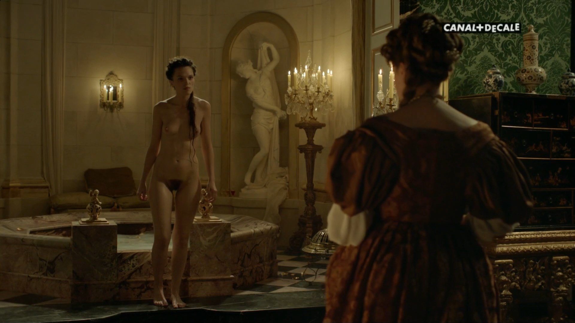 Anna Brewster Nude - Versailles (12 Pics + GIF & Video)