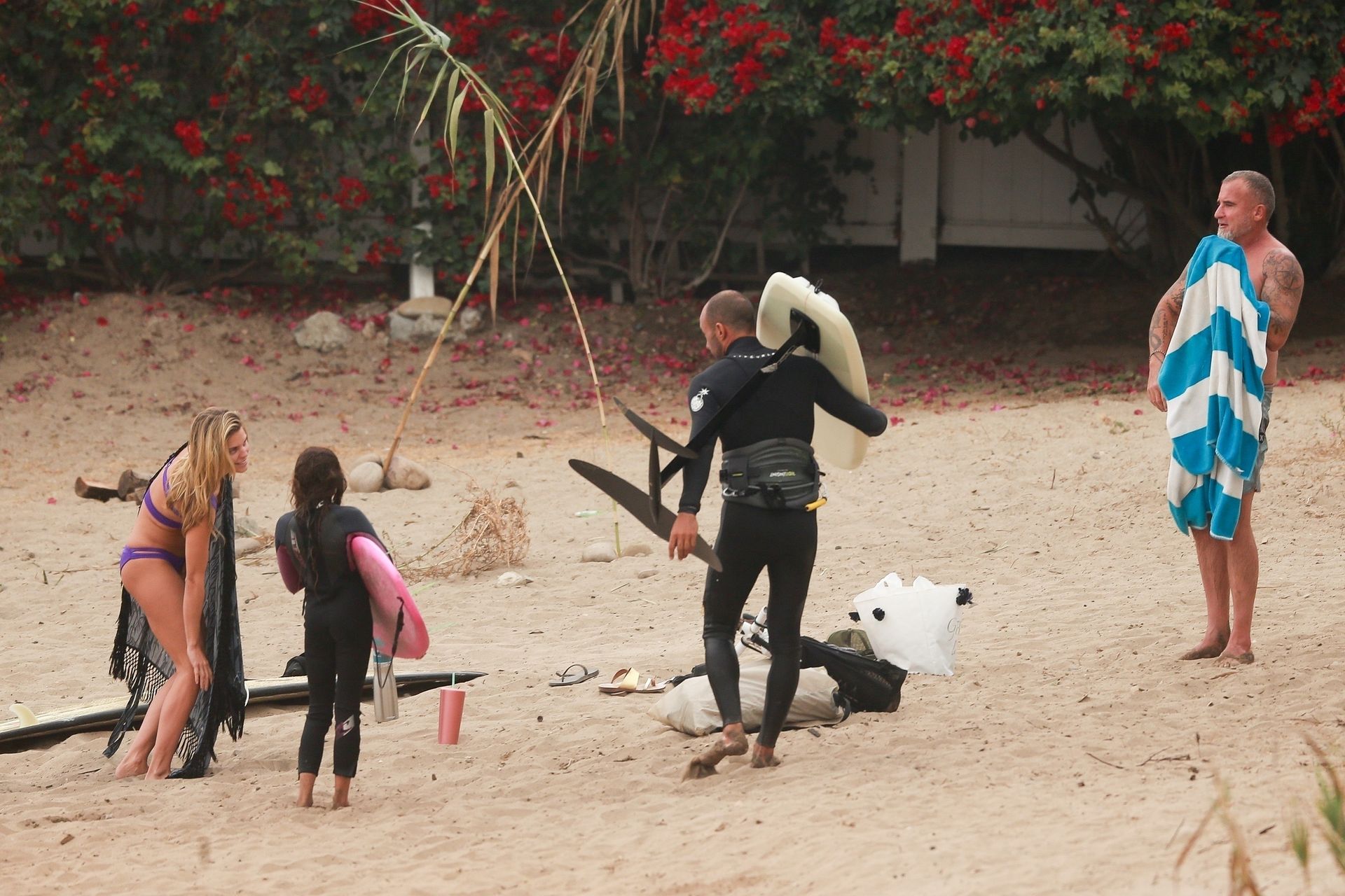 AnnaLynne McCord & Dominic Purcell Enjoy a Beach Day (106 Photos)