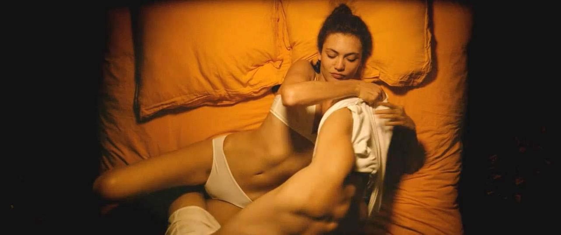 Aomi Muyock, Klara Kristin, Deborah Revy, Stella Rocha Nude - Love (50 Pics + GIFs & Video)