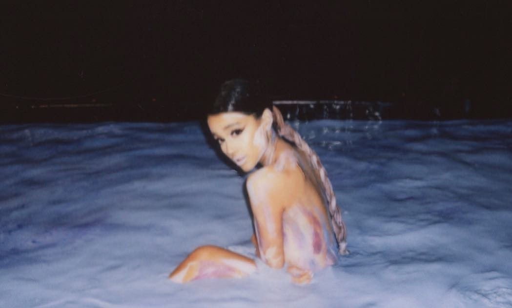 Ariana Grande Nude & Sexy (48 Photos)