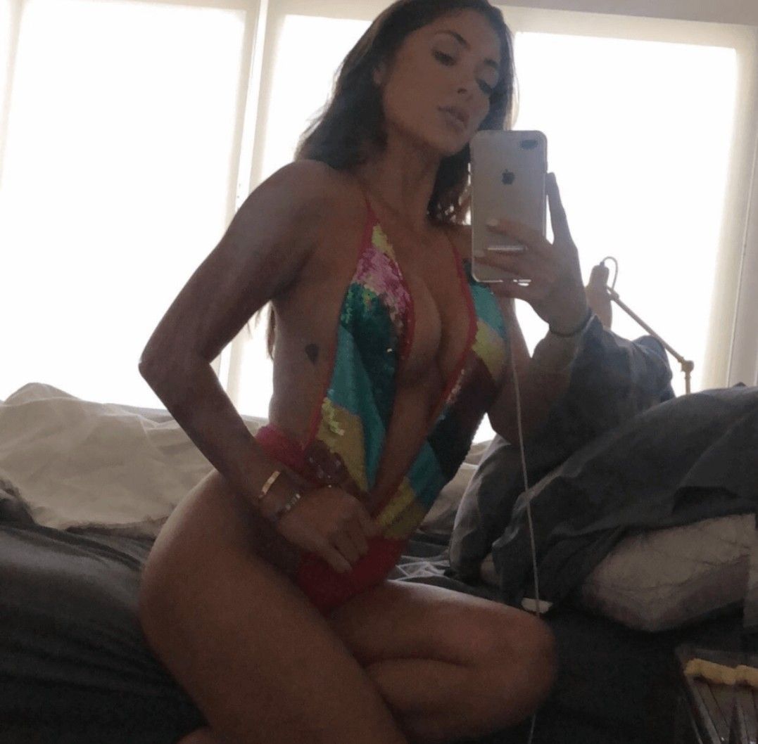Arianny Celeste Sexy & Topless (57 Photos)