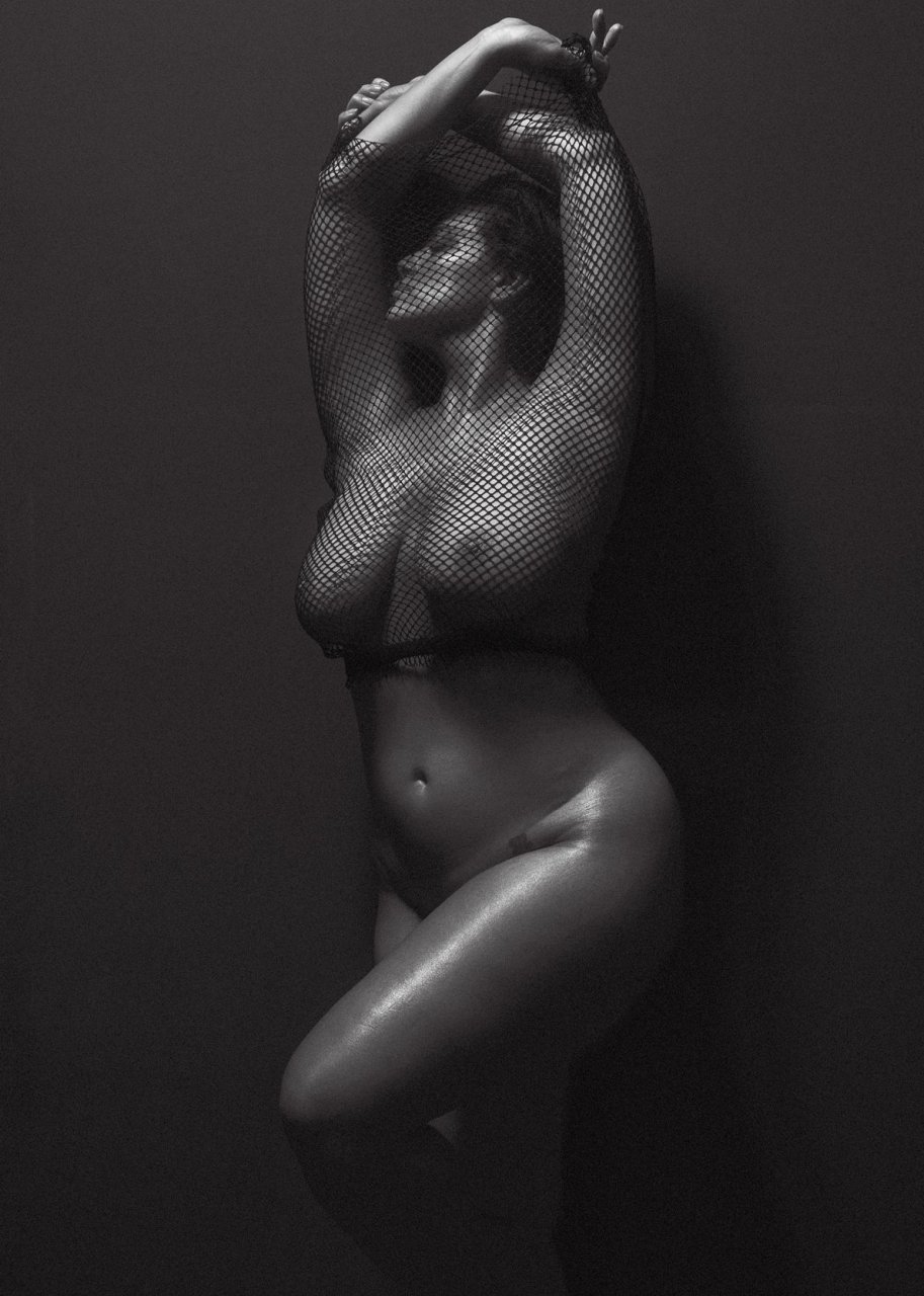 Ashley Graham Nude & Sexy (12 Photos)