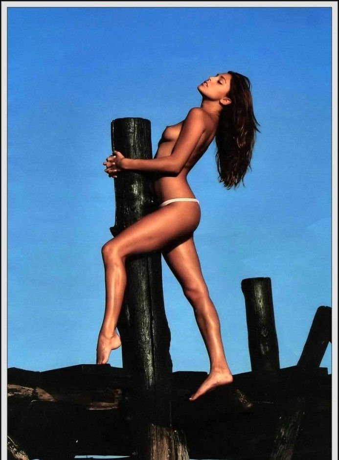 Belen Rodriguez Nude & Sexy (127 Photos)