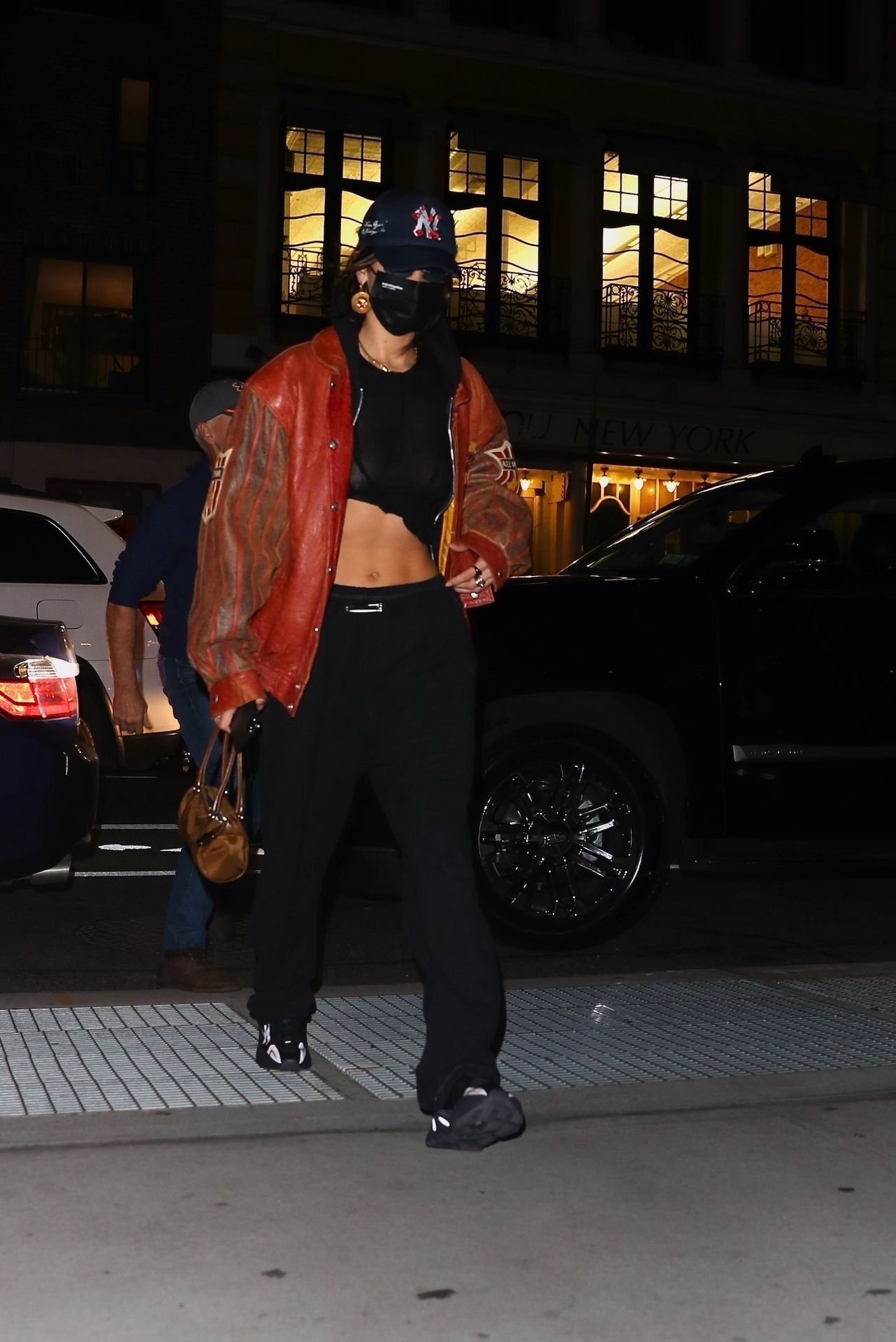 Bella Hadid Steps Out to Hang with Friends in NYC (20 Photos)