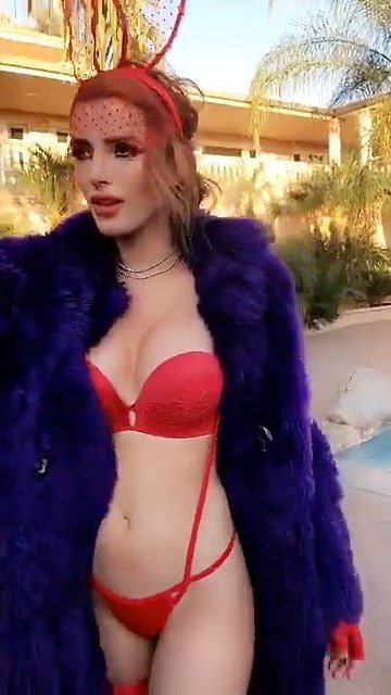Bella Thorne Sexy (40 Pics + Gifs & Video)
