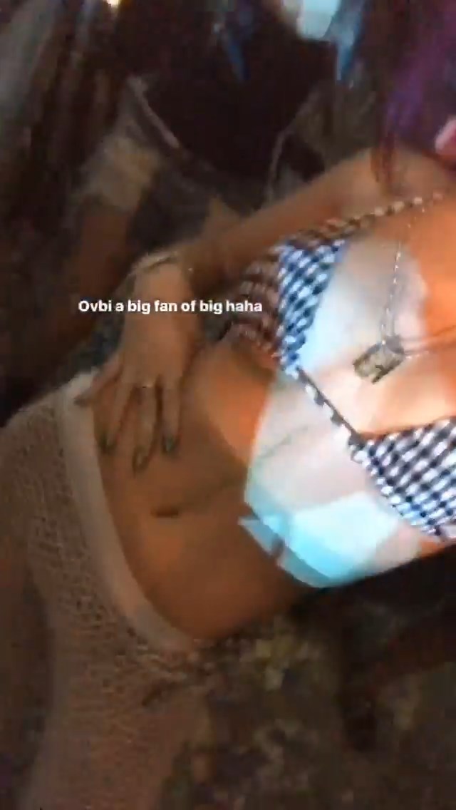 Bella Thorne Sexy (71 Photos + Video & Gif)