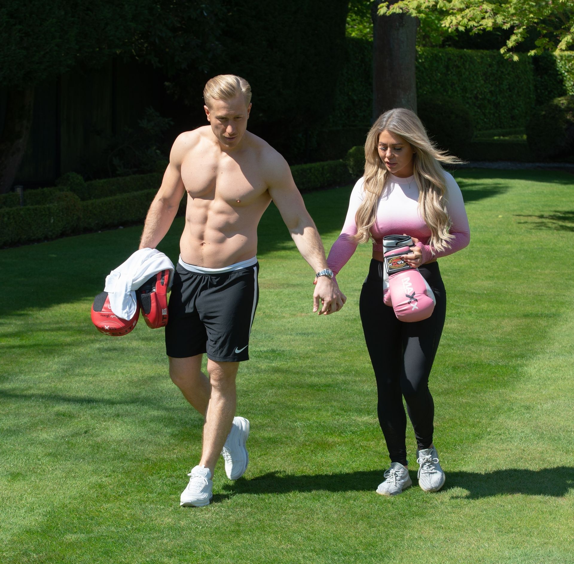 Bianca Gascoigne & Kris Boyson Are Seen Working Out in South London (75 Photos)