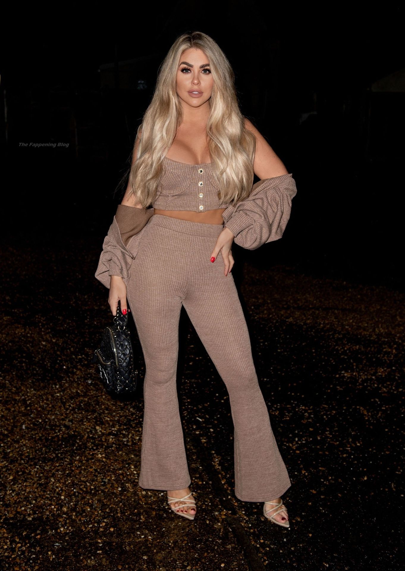 Bianca Gascoigne is Seen Leaving a Studio After a Photoshoot in London (13 Photos)