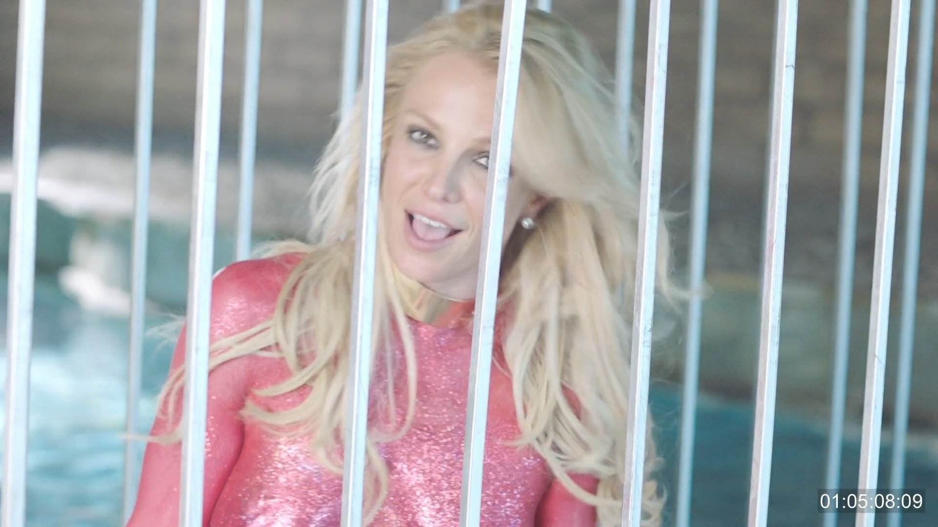 Britney Spears Hot - Make Me (25 Pics + GIFs & Video)