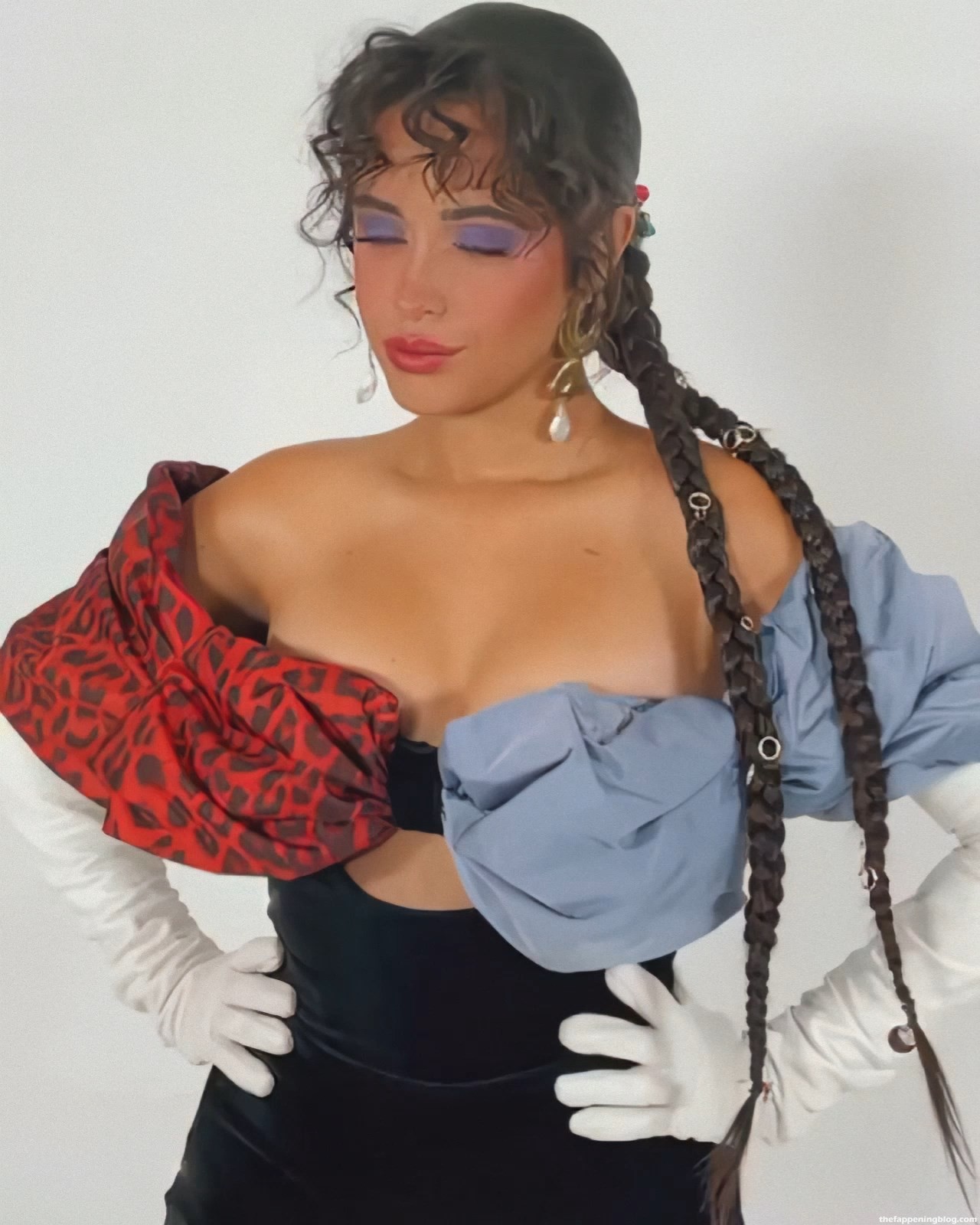 Camila Cabello sexy Bilder GIF Video Nackte Berühmtheit