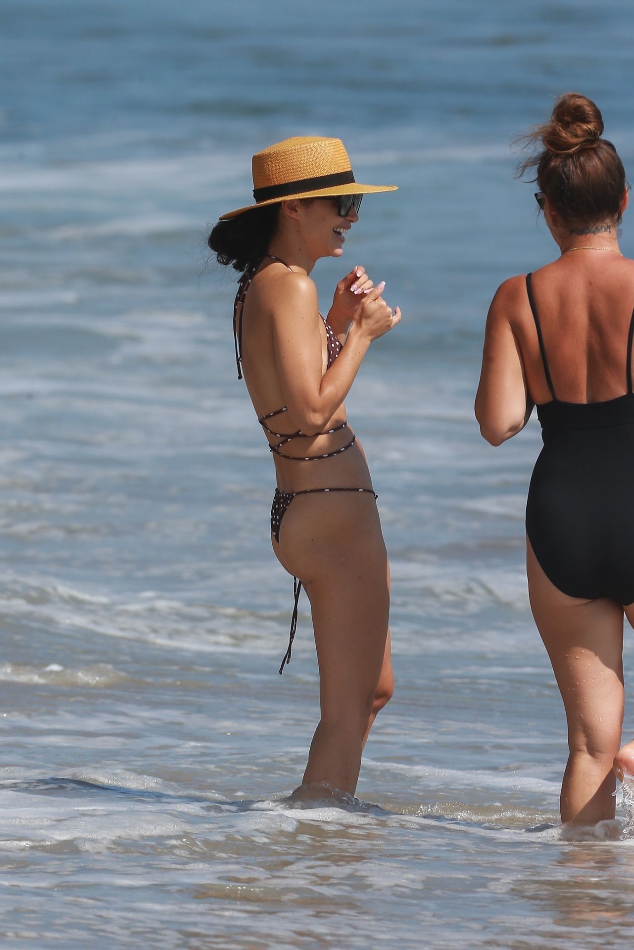 Cara Santana Enjoys a Day at the Beach with Friends in Malibu (98 Photos)