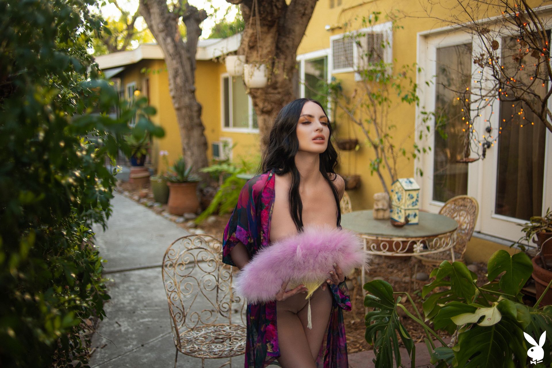 Carissa White Nude - Glamour Garden (35 Photos + Video)