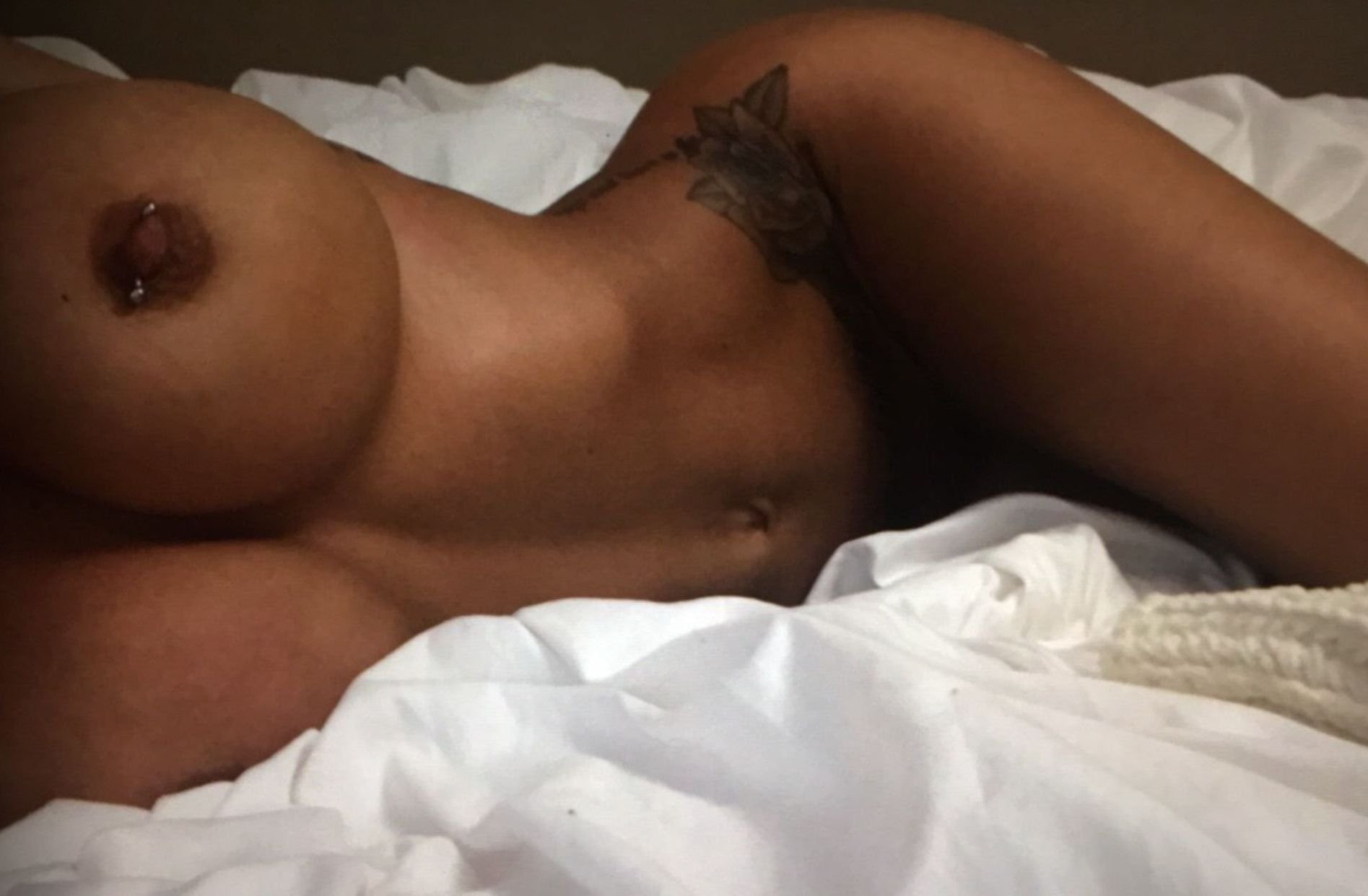 Cassie Badass Cass Fit’ Nude (27 Photos + Gif & Video)