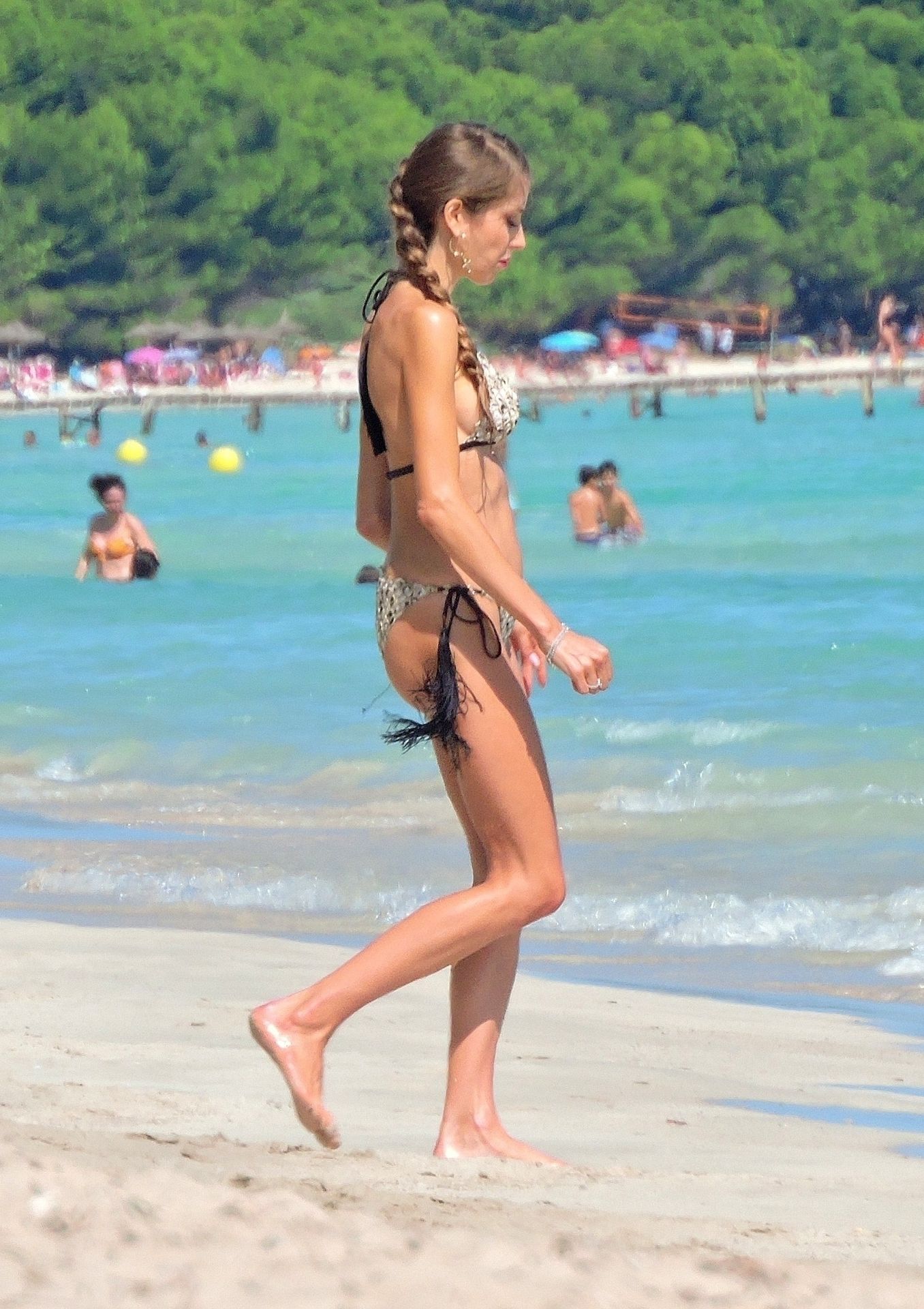 Cathy Hummels Sports Bikinis on the Beach in Palma de Mallorca (37 Photos)