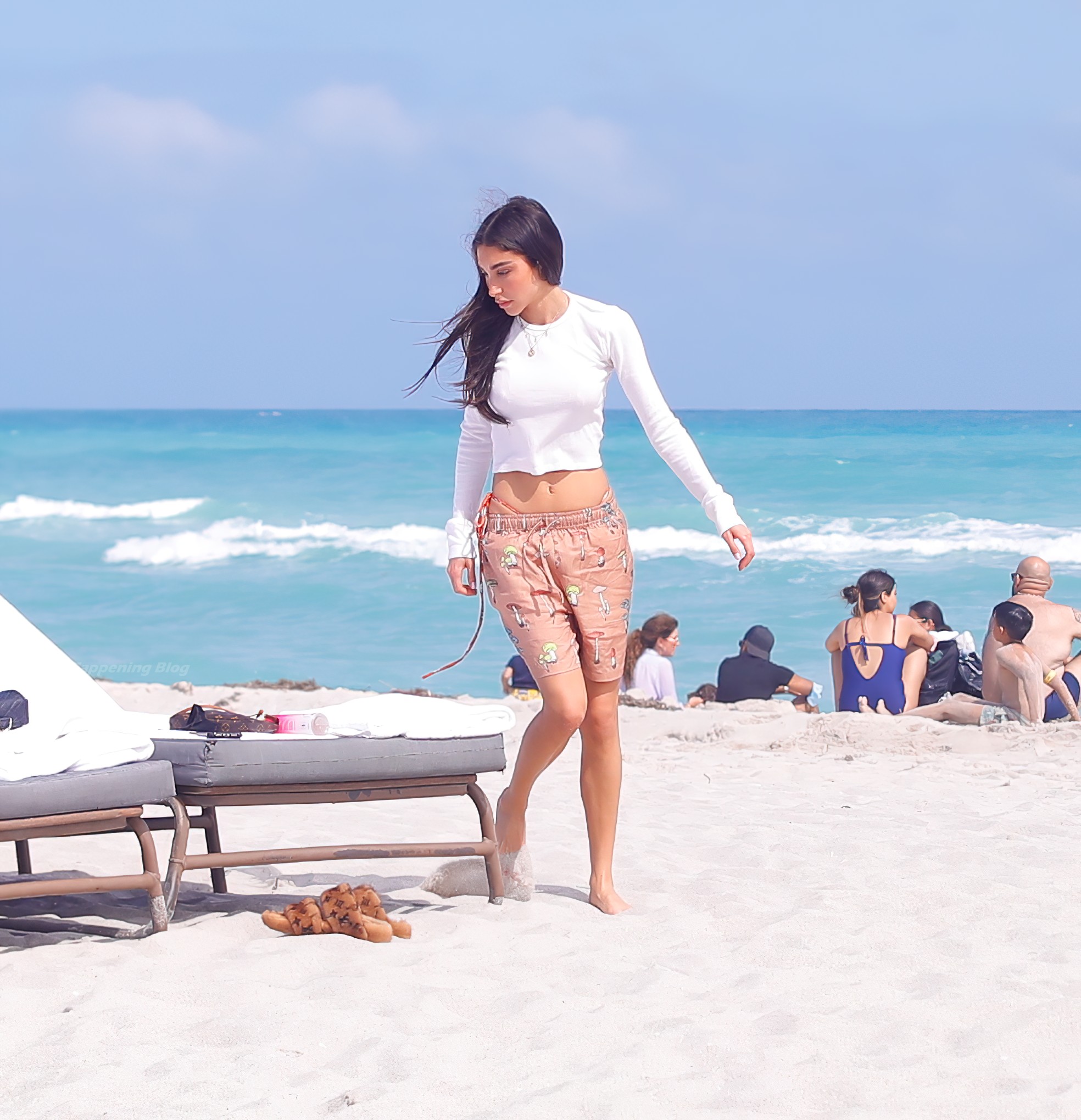 Chantel Jeffries & Jocelyn Chew Hit the Beach in Miami (84 Photos)
