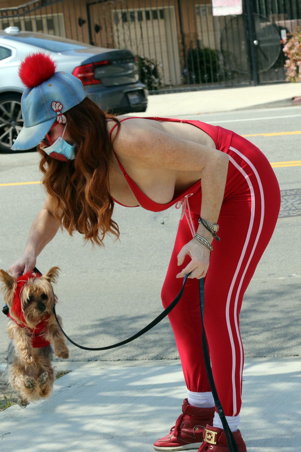 Busty Phoebe Price Walks Her Dog in Los Angeles (18 Photos)