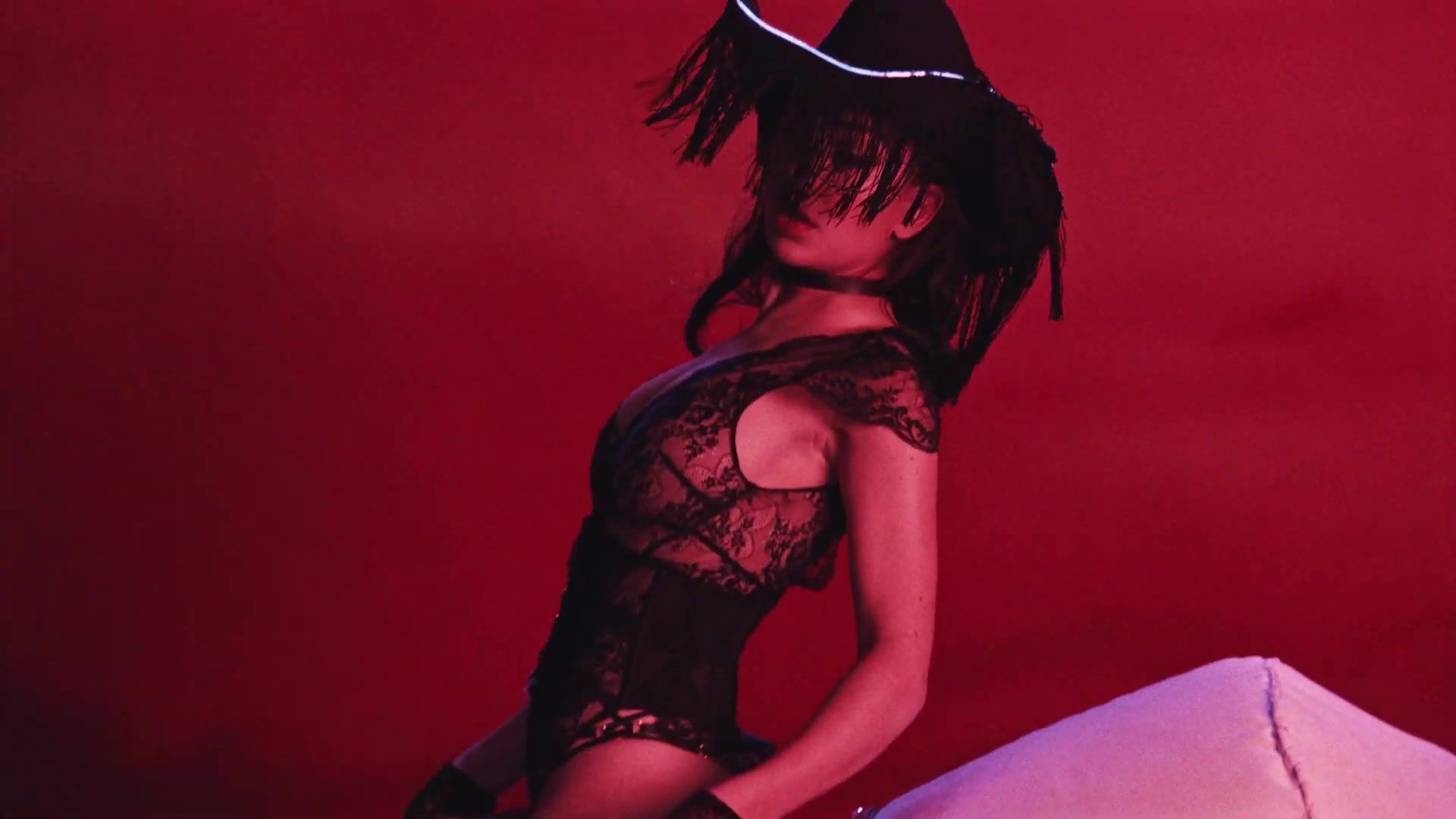Charli XCX See Through  Sexy (60 Photos + Video)