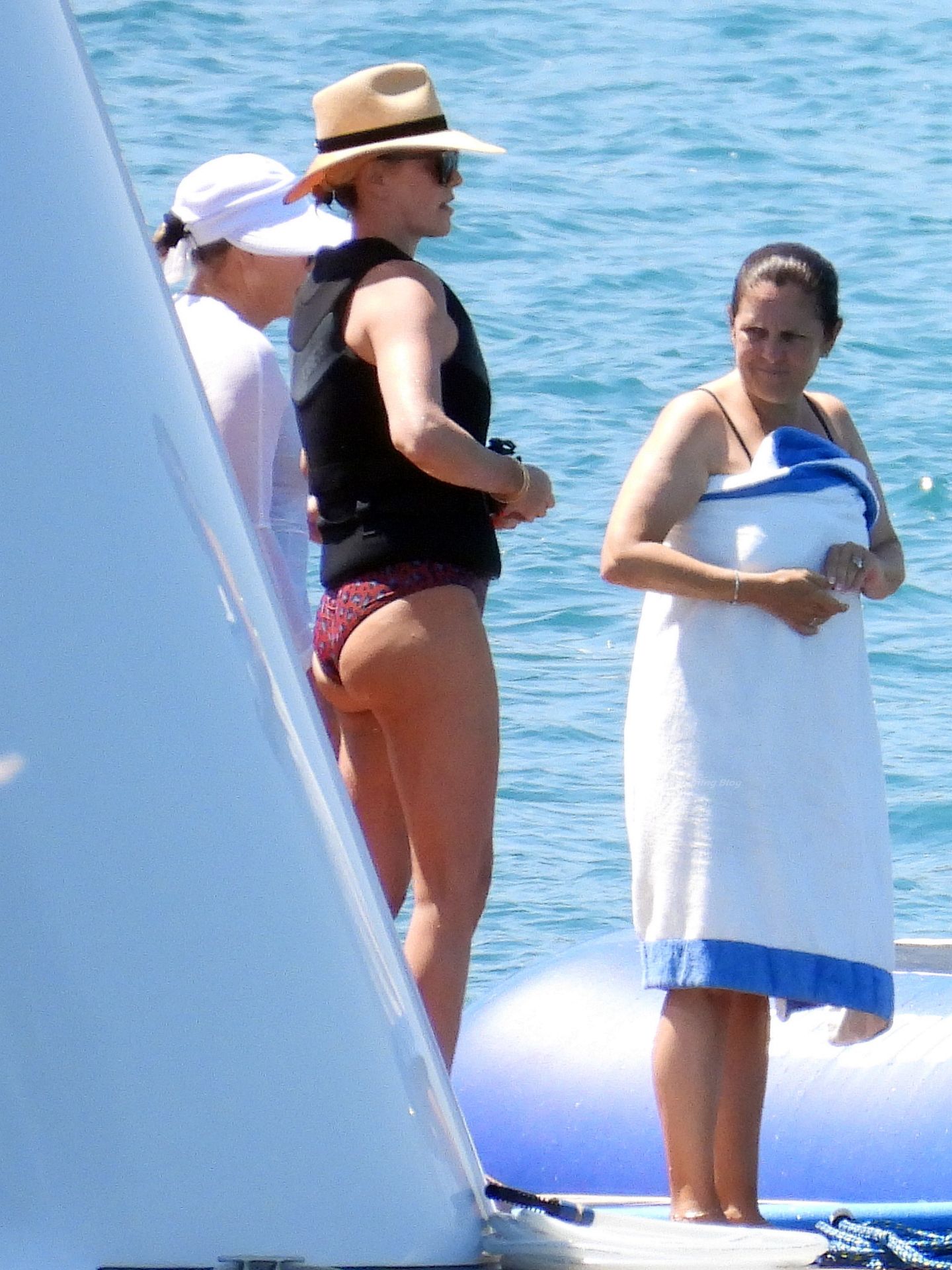 Charlize Theron is Seen Having Fun in Greece (26 Photos)