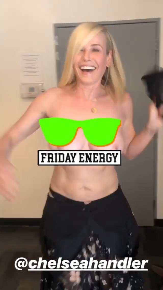 Chelsea Handler Sexy  Topless (13 Pics + Video)
