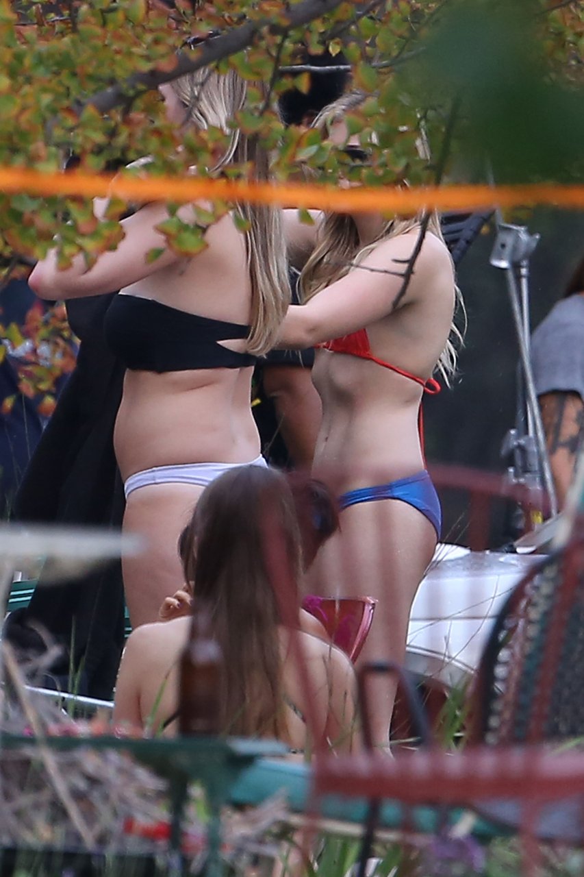 Chloe Grace Moretz in a Bikini (18 Photos)