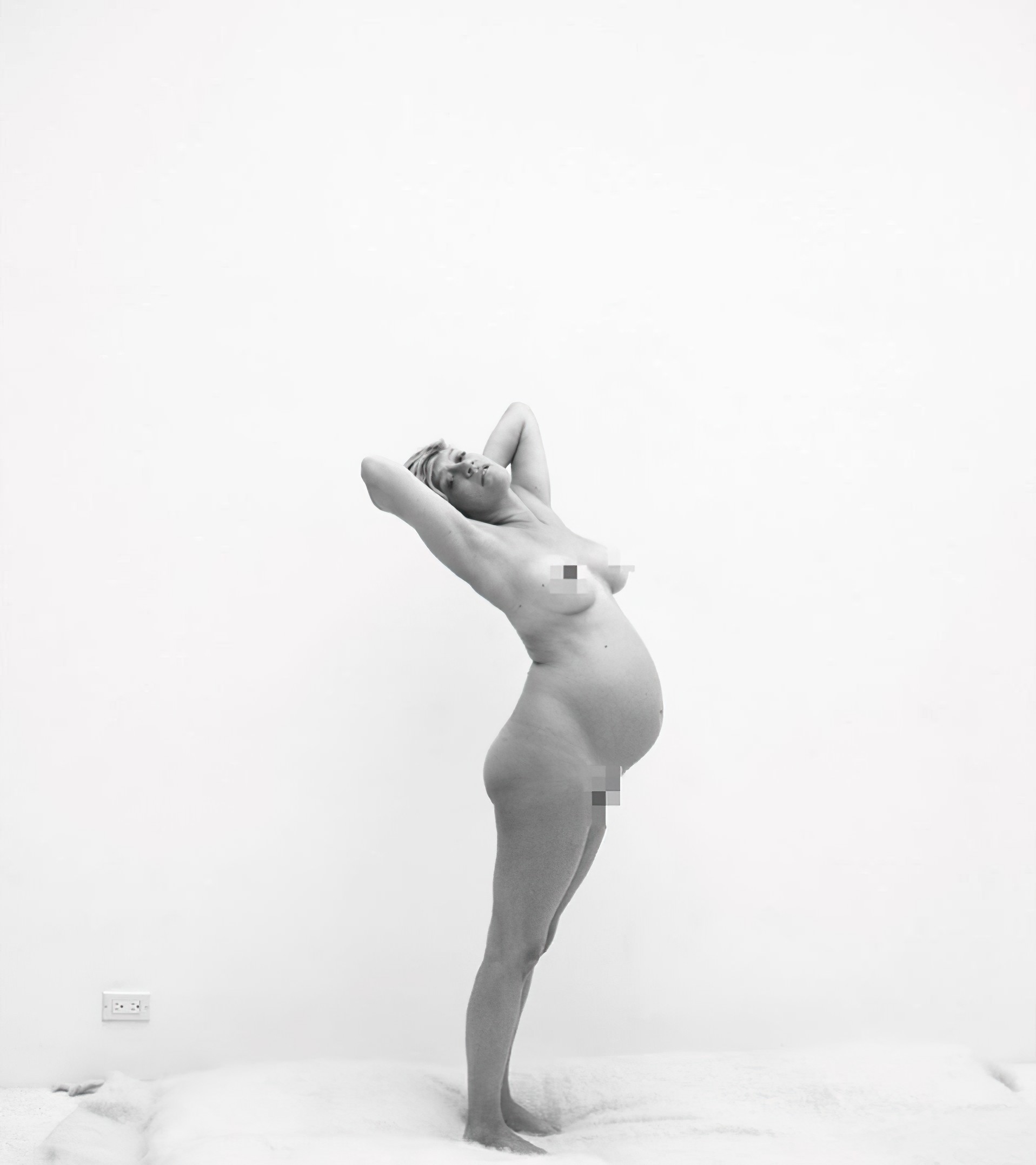 Chloe Sevigny Nude - Playgirl Magazine (5 Photos)