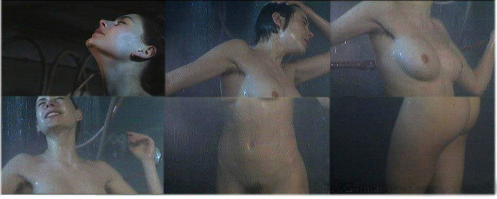 Christiane Paul Nude  Sexy Collection (47 Photos)