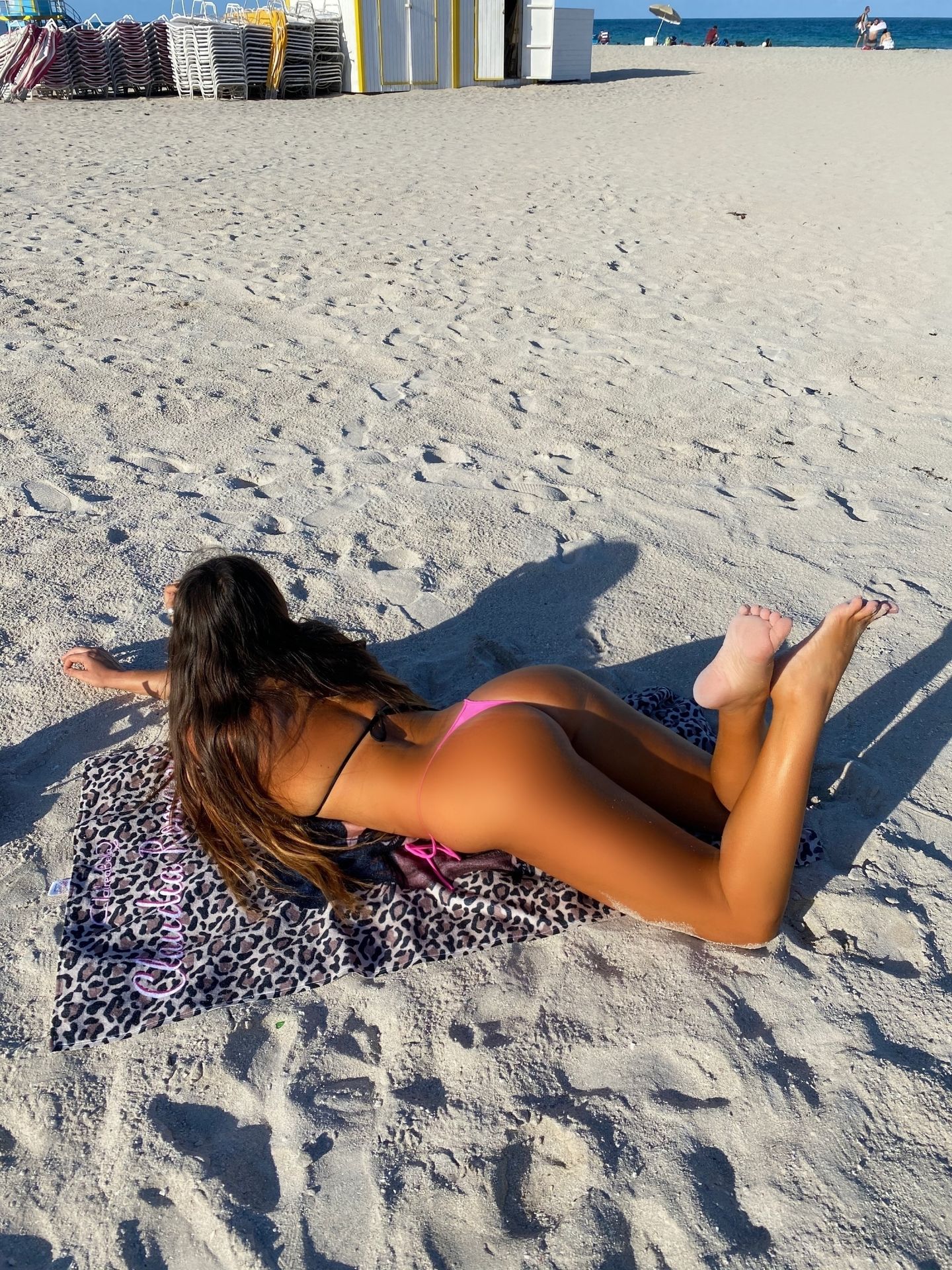 Claudia Romani Models for Miami Problems in Miami Beach (10 Photos)
