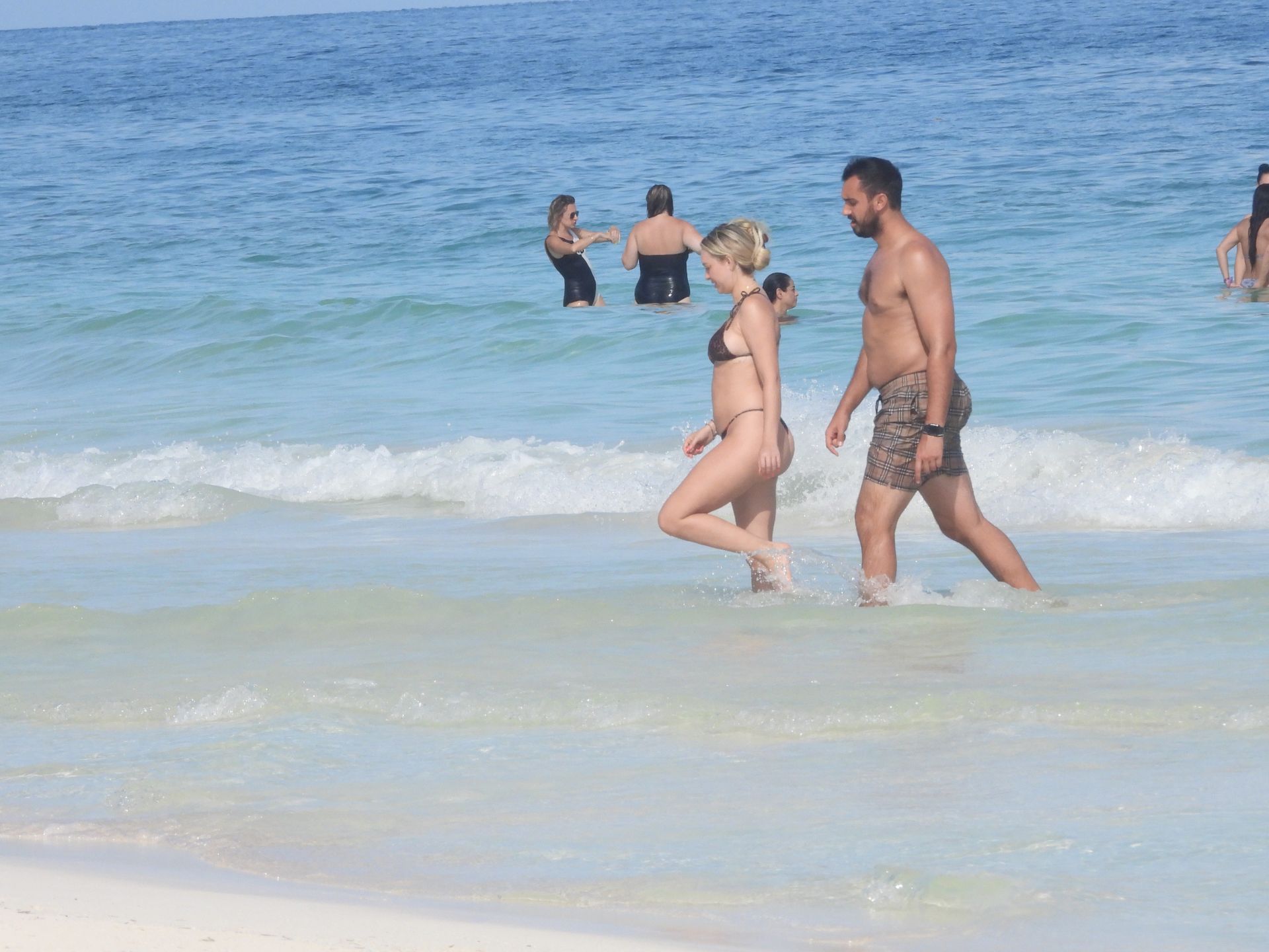 Corinne Olympios Hits the Beach in Mexico (42 Photos)