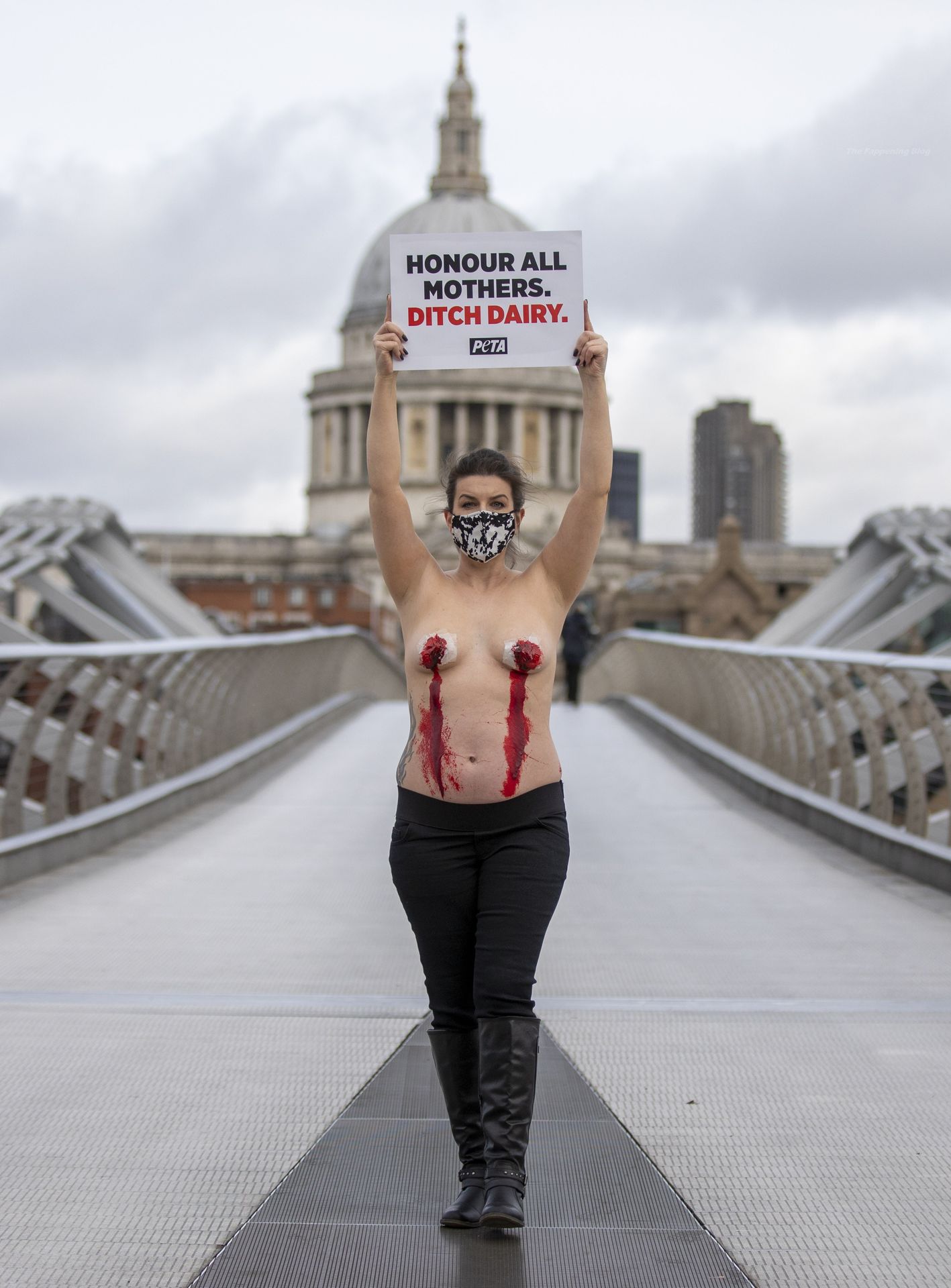 Daniella Wood’s Nude Protest (22 Photos)