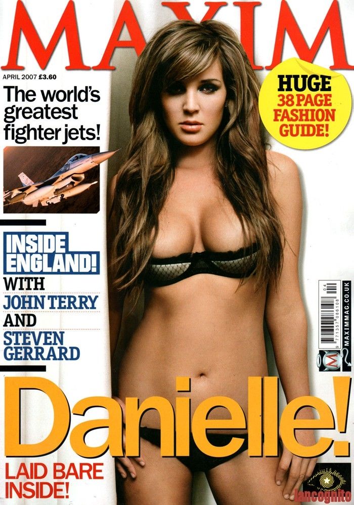 Danielle Lloyd Nude  Sexy Collection - Part 2 (151 Photos)