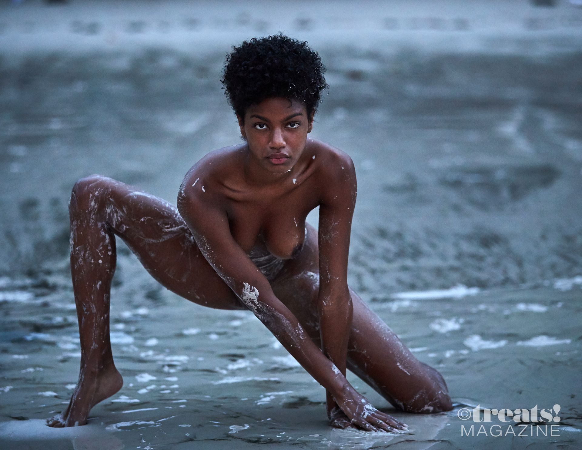Ebonee Davis Nude - Treats! (24 Photos)