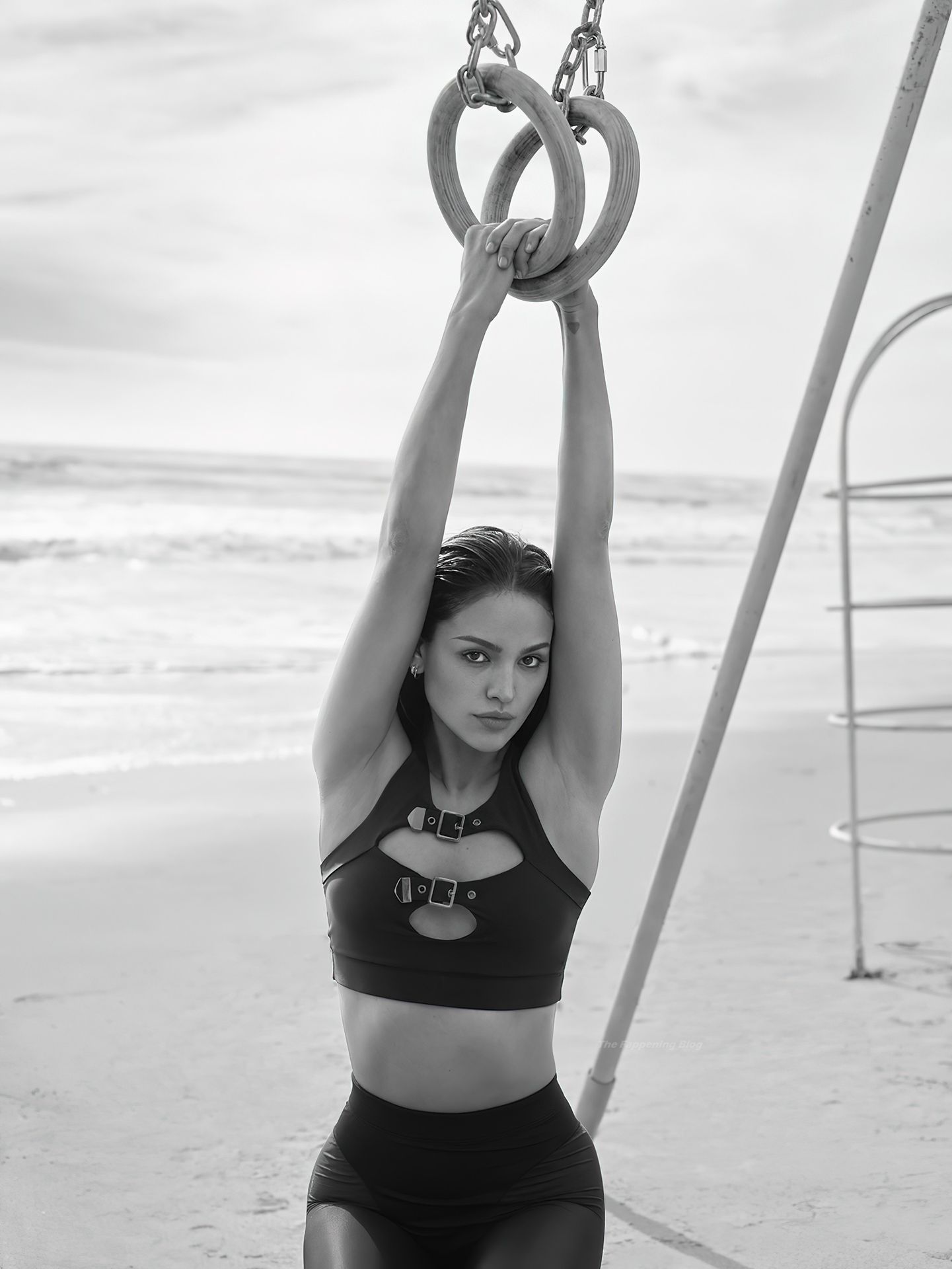 Eiza Gonzalez Sexy - Shape Magazine (13 Photos)