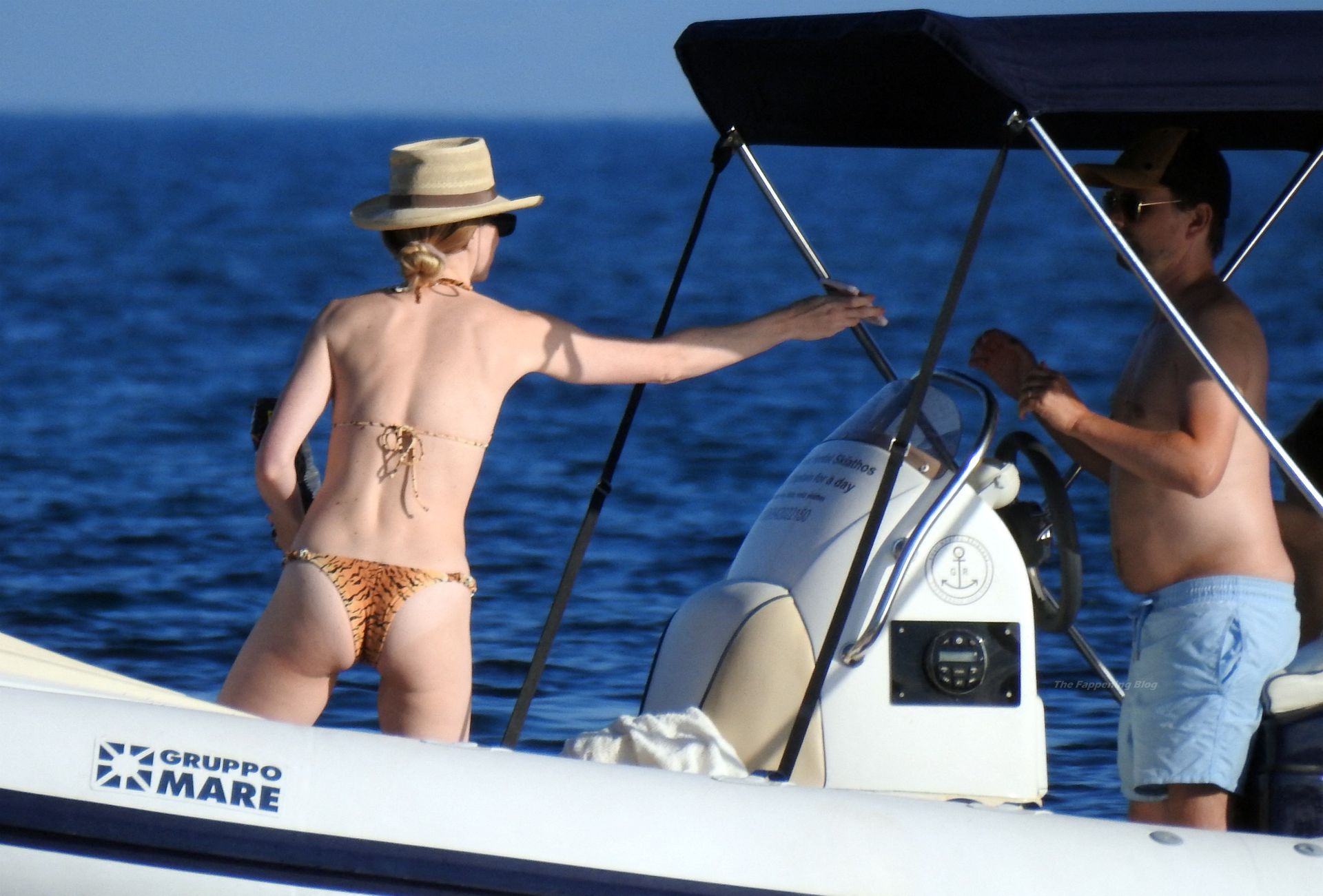 Elle Evans  Matt Bellamy are Seen For a Boat Trip in Greece (30 Photos)