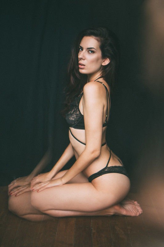 Elodie Hernandez Nude  Sexy (54 Photos)
