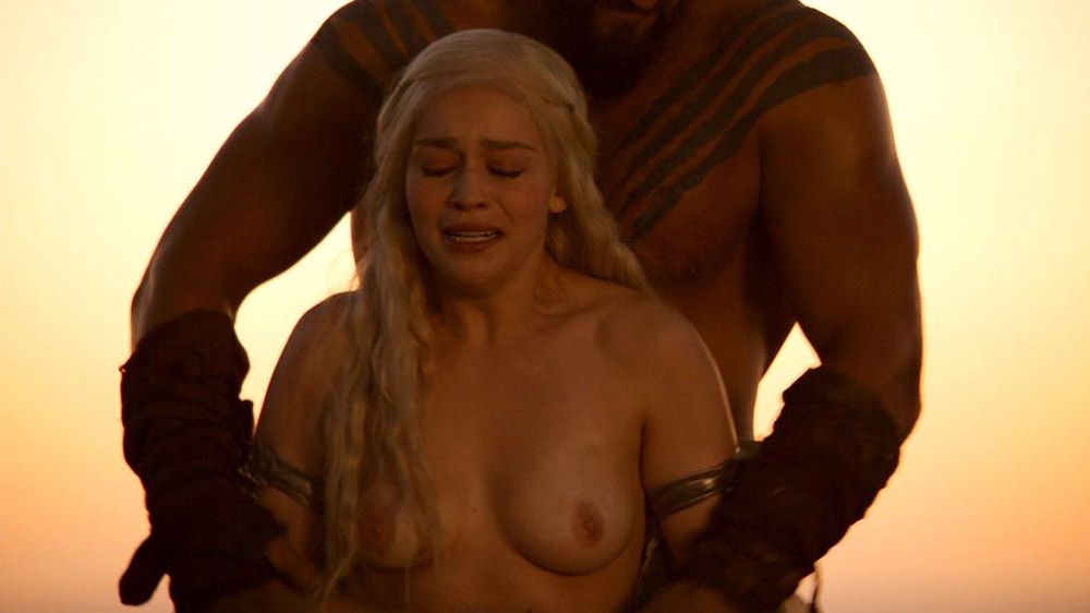 Emilia Clarke Nude  Sexy - Part 1 (240 Photos, Possible Porn Video and Sex Scenes)