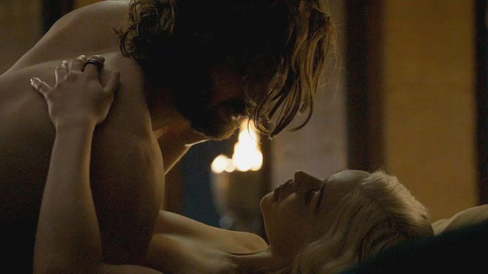 Emilia Clarke Nude  Sexy - Part 1 (240 Photos, Possible Porn Video and Sex Scenes)