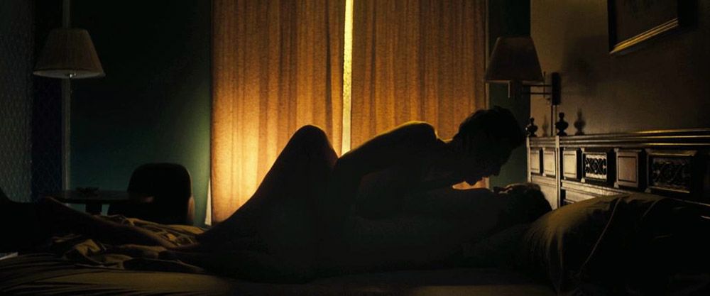 Emilia Clarke Nude  Sexy - Part 1 (240 Photos, Possible Porn Video and Sex Scenes)