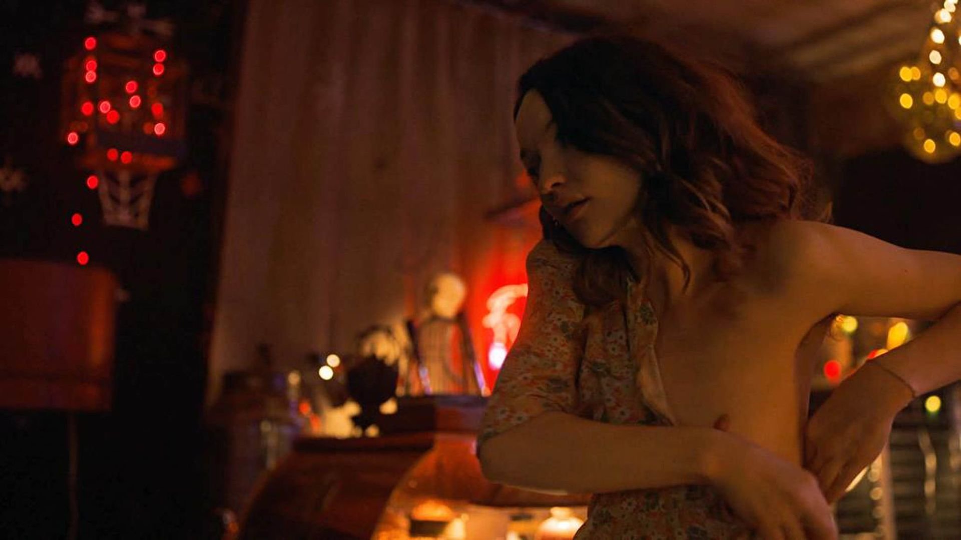 Emily Browning Nude - American Gods (9 Pics + GIF  Video)